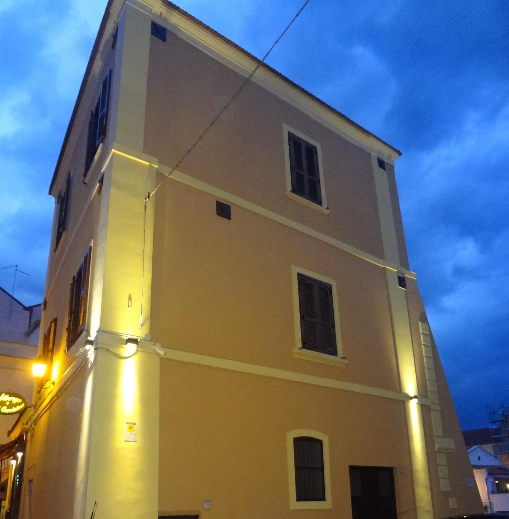 Albergo Ristorante Del Cacciatore Foggia Dış mekan fotoğraf