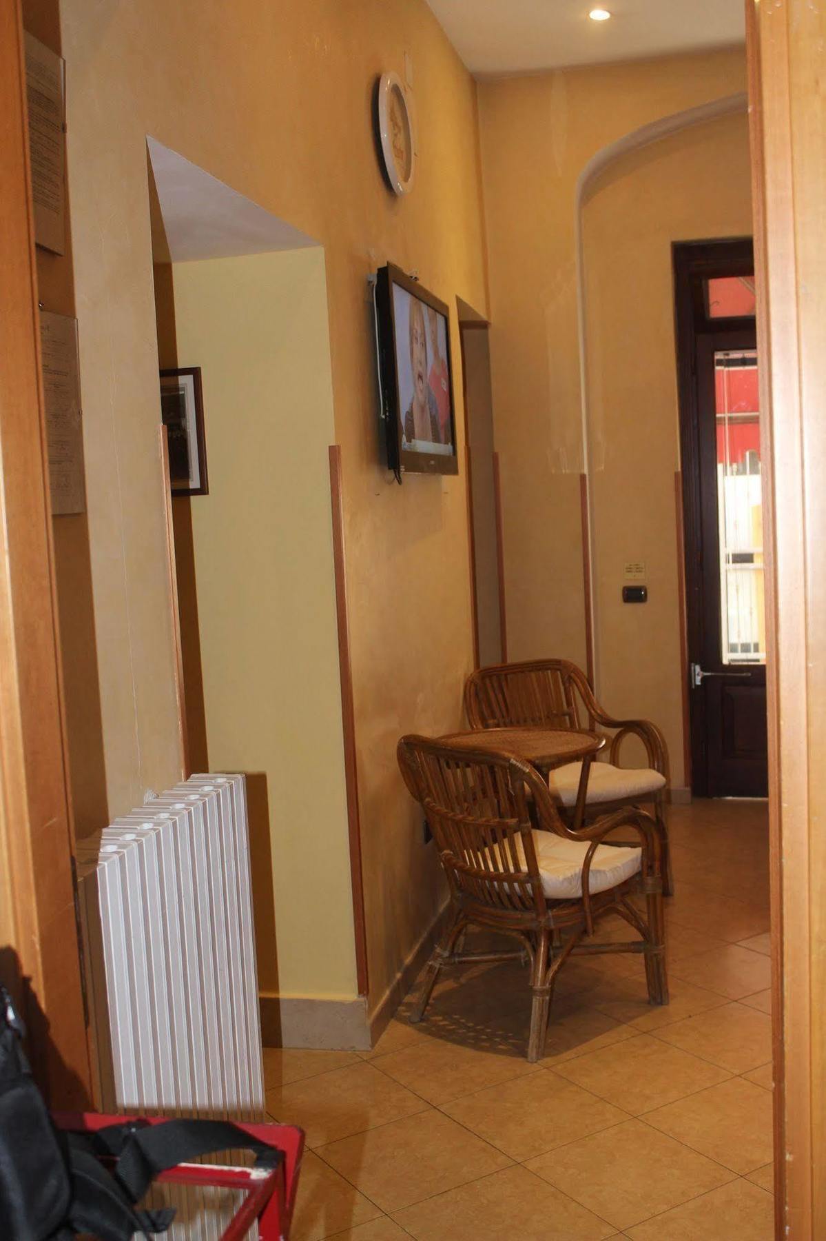 Albergo Ristorante Del Cacciatore Foggia Dış mekan fotoğraf