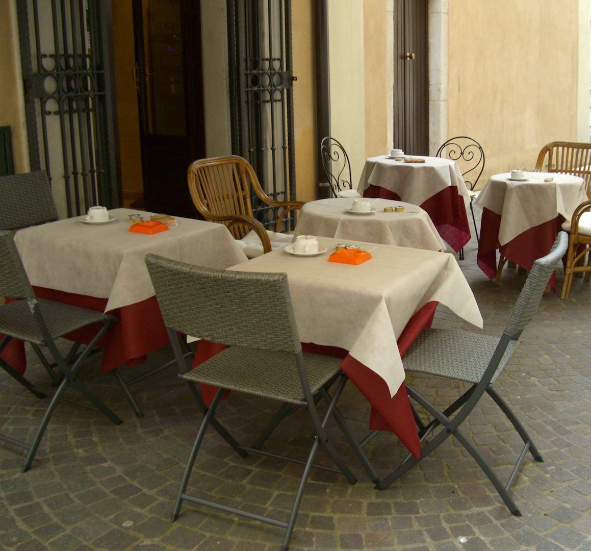 Albergo Ristorante Del Cacciatore Foggia Dış mekan fotoğraf