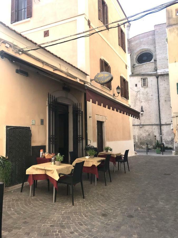 Albergo Ristorante Del Cacciatore Foggia Dış mekan fotoğraf